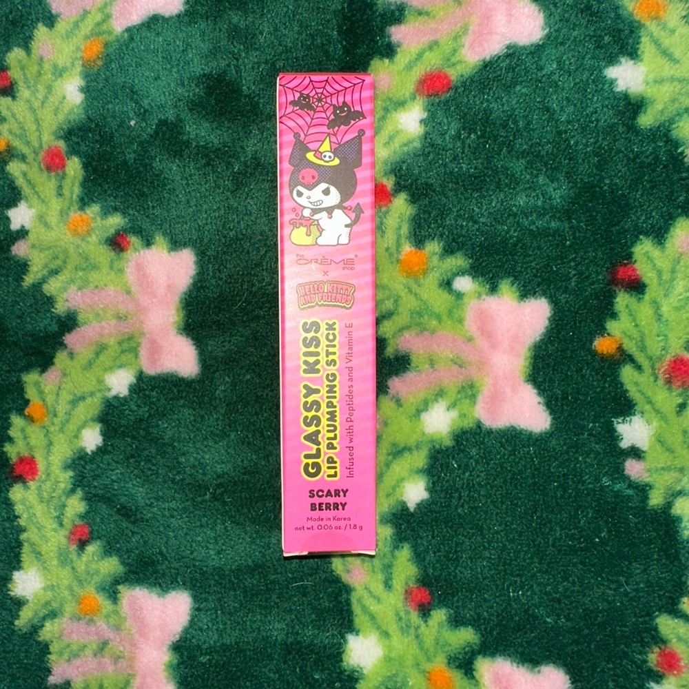 🆕 The Creme Shop x Hello Kitty - Glassy Kiss 💋 Lip Plumping Stick [Scary Berry]